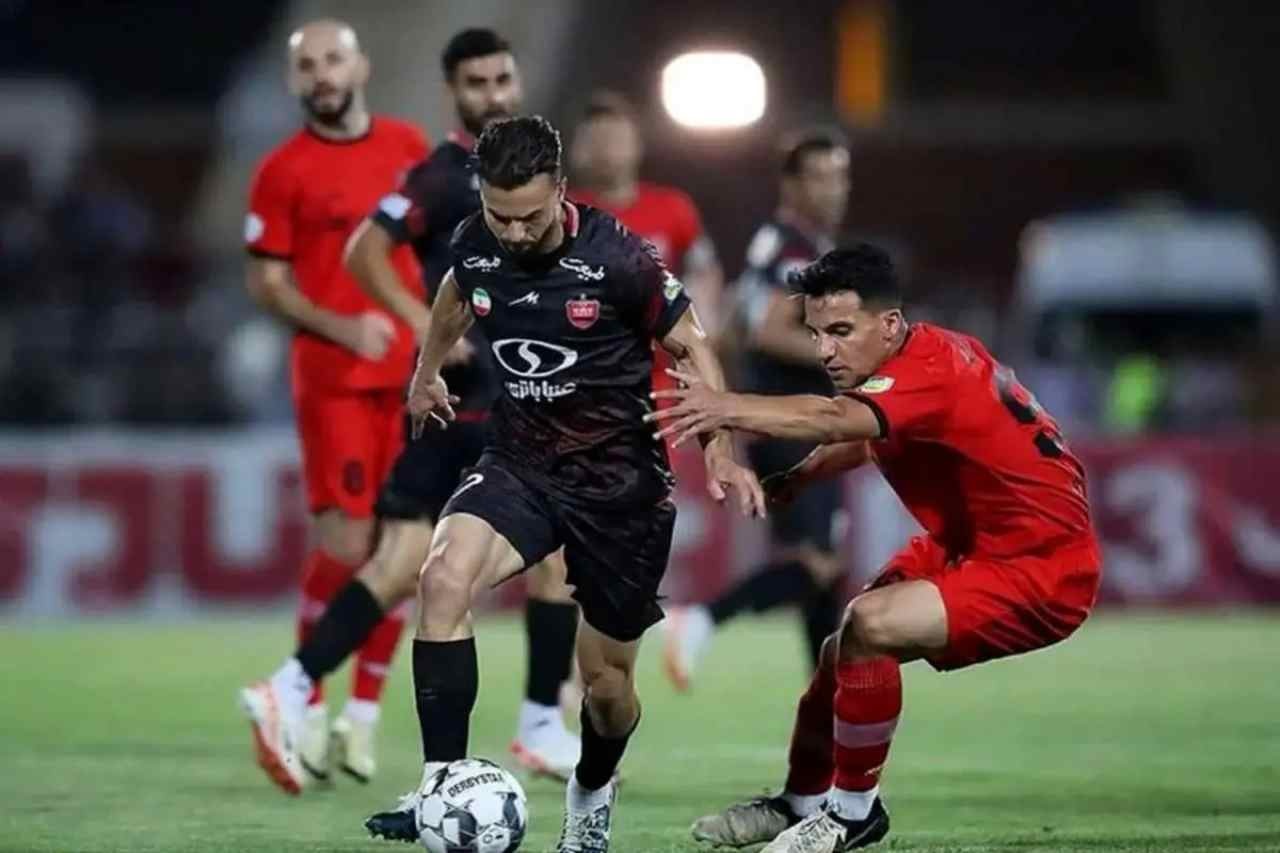 سازمان لیگ برتر فوتبال اعلام کرد: تغییر تاریخ بازی پرسپولیس و تراکتور